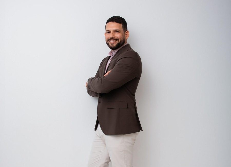 Dr Diogo Morais
